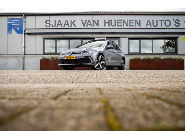 Volkswagen Golf 1.4 TSI PHEV GTE 245pk DSG! 1e|DLR|Panoramadak|Virtual Cockpit|IQ Light LED|Kuipstoelen|NAVI|CarPlay|ACC|Camera|18