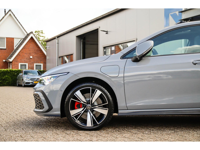 Volkswagen Golf 1.4 TSI PHEV GTE 245pk DSG! 1e|DLR|Panoramadak|Virtual Cockpit|IQ Light LED|Kuipstoelen|NAVI|CarPlay|ACC|Camera|18