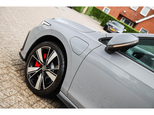 Volkswagen Golf 1.4 TSI PHEV GTE 245pk DSG! 1e|DLR|Panoramadak|Virtual Cockpit|IQ Light LED|Kuipstoelen|NAVI|CarPlay|ACC|Camera|18