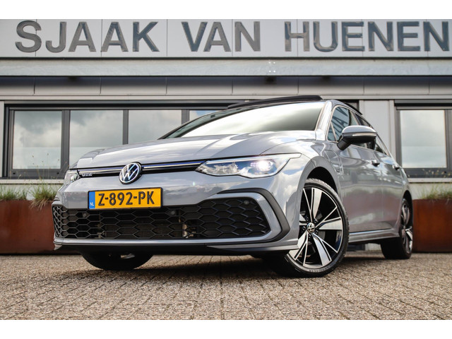 Volkswagen Golf 1.4 TSI PHEV GTE 245pk DSG! 1e|DLR|Panoramadak|Virtual Cockpit|IQ Light LED|Kuipstoelen|NAVI|CarPlay|ACC|Camera|18