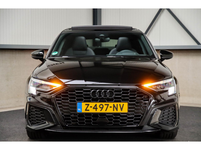 Audi A3 Sportback 40 TFSI e PHEV S Edition S-line 204pk S-Tronic! 1e|DLR|Panoramadak|Virtual Cockpit|Kuipstoelen|LED Matrix|Black