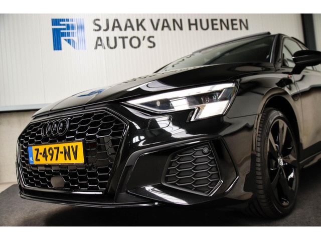 Audi A3 Sportback 40 TFSI e PHEV S Edition S-line 204pk S-Tronic! 1e|DLR|Panoramadak|Virtual Cockpit|Kuipstoelen|LED Matrix|Black