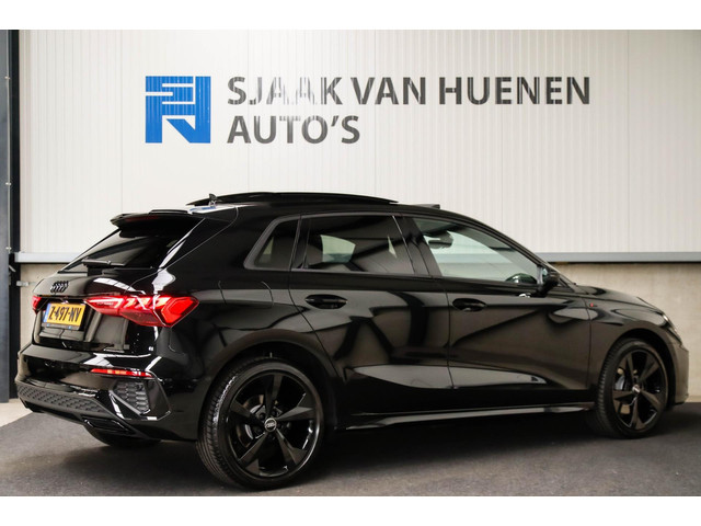 Audi A3 Sportback 40 TFSI e PHEV S Edition S-line 204pk S-Tronic! 1e|DLR|Panoramadak|Virtual Cockpit|Kuipstoelen|LED Matrix|Black