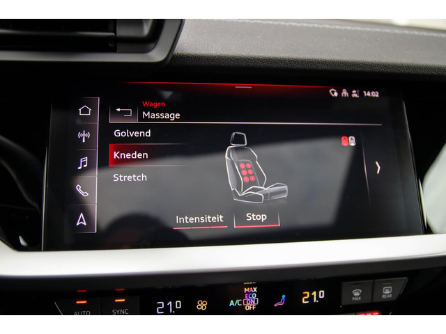 Audi A3 Sportback 40 TFSI e PHEV S Edition S-line 204pk S-Tronic! 1e|DLR|Panoramadak|Virtual Cockpit|Kuipstoelen|LED Matrix|Black