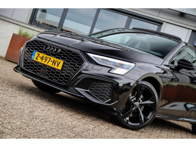 Audi A3 Sportback 40 TFSI e PHEV S Edition S-line 204pk S-Tronic! 1e|DLR|Panoramadak|Virtual Cockpit|Kuipstoelen|LED Matrix|Black