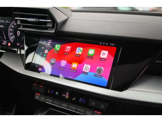 Audi A3 Sportback 40 TFSI e PHEV S Edition S-line 204pk S-Tronic! 1e|DLR|Panoramadak|Virtual Cockpit|Kuipstoelen|LED Matrix|Black