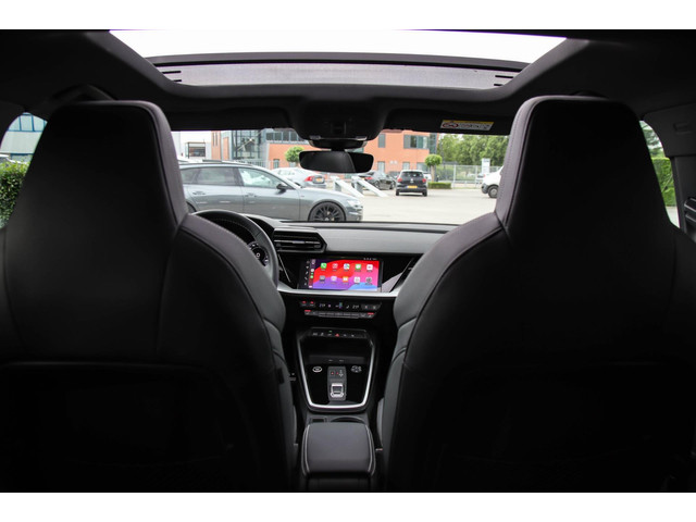 Audi A3 Sportback 40 TFSI e PHEV S Edition S-line 204pk S-Tronic! 1e|DLR|Panoramadak|Virtual Cockpit|Kuipstoelen|LED Matrix|Black