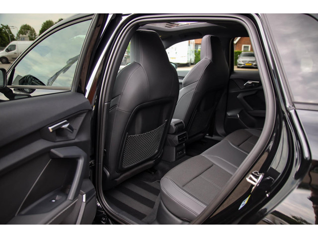 Audi A3 Sportback 40 TFSI e PHEV S Edition S-line 204pk S-Tronic! 1e|DLR|Panoramadak|Virtual Cockpit|Kuipstoelen|LED Matrix|Black