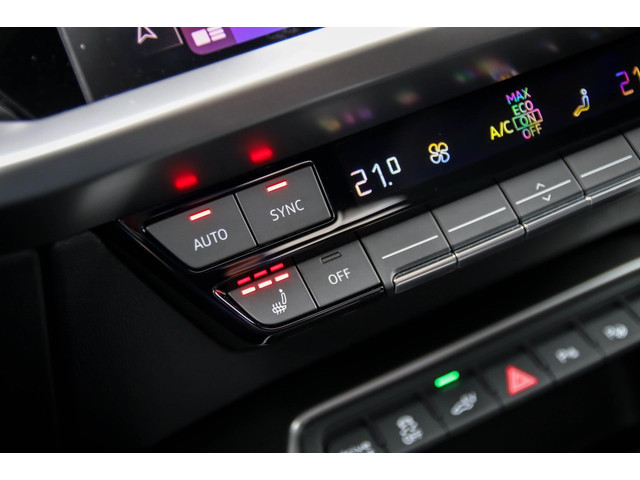 Audi A3 Sportback 40 TFSI e PHEV S Edition S-line 204pk S-Tronic! 1e|DLR|Panoramadak|Virtual Cockpit|Kuipstoelen|LED Matrix|Black