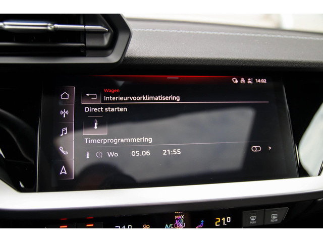 Audi A3 Sportback 40 TFSI e PHEV S Edition S-line 204pk S-Tronic! 1e|DLR|Panoramadak|Virtual Cockpit|Kuipstoelen|LED Matrix|Black