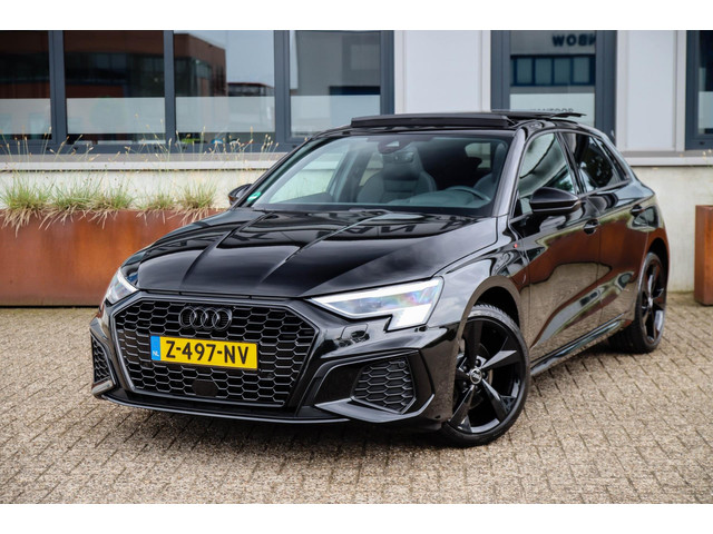 audi-a3-sportback-40-tfsi-e-phev-s-edition-s-line-204pk-s-tronic--1e-dlr-panoramadak-virtual-cockpit-kuipstoelen-led-matrix-black