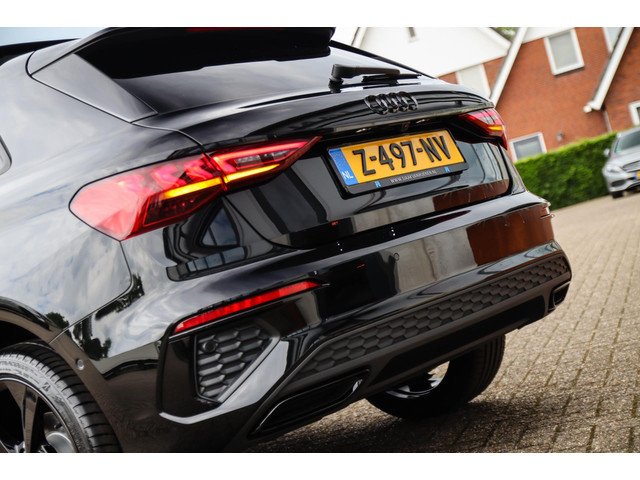 Audi A3 Sportback 40 TFSI e PHEV S Edition S-line 204pk S-Tronic! 1e|DLR|Panoramadak|Virtual Cockpit|Kuipstoelen|LED Matrix|Black