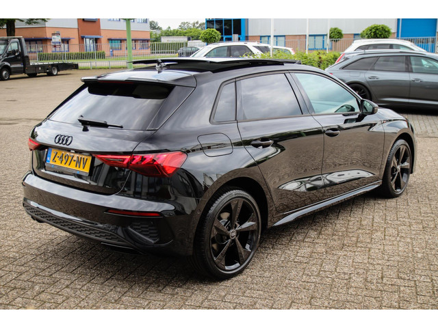 Audi A3 Sportback 40 TFSI e PHEV S Edition S-line 204pk S-Tronic! 1e|DLR|Panoramadak|Virtual Cockpit|Kuipstoelen|LED Matrix|Black