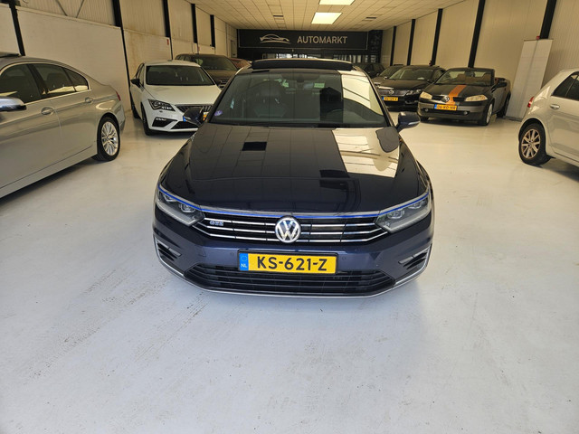 Volkswagen Passat 1.4 TSI GTE Virtual cockpit Panoramadak