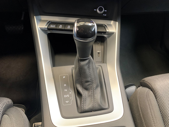 Audi Q3 Sportback 35 TFSI Pro Line S NAVIGATIE-ADAPTIVE CRUISE CONTROL-LANE.ASSIST-AIRCO ECC-PDC-LMV 20 inch.
