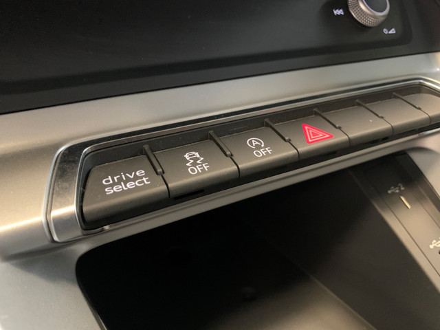 Audi Q3 Sportback 35 TFSI Pro Line S NAVIGATIE-ADAPTIVE CRUISE CONTROL-LANE.ASSIST-AIRCO ECC-PDC-LMV 20 inch.