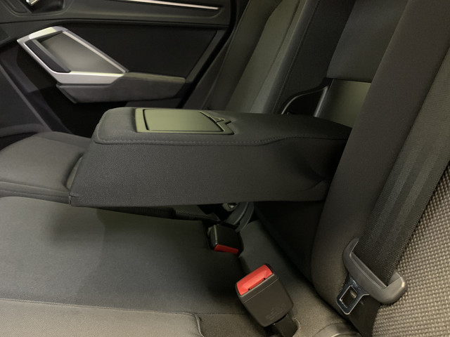 Audi Q3 Sportback 35 TFSI Pro Line S NAVIGATIE-ADAPTIVE CRUISE CONTROL-LANE.ASSIST-AIRCO ECC-PDC-LMV 20 inch.