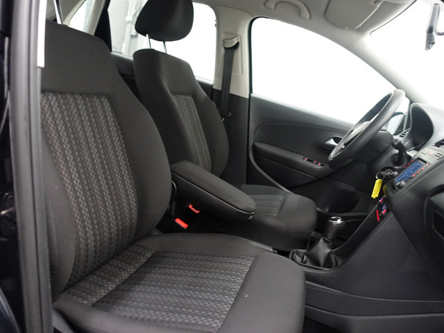 Volkswagen Polo 1.4 TDI Highline Bluemotion - Navi, Clima, Cruise, Dealer onderhouden