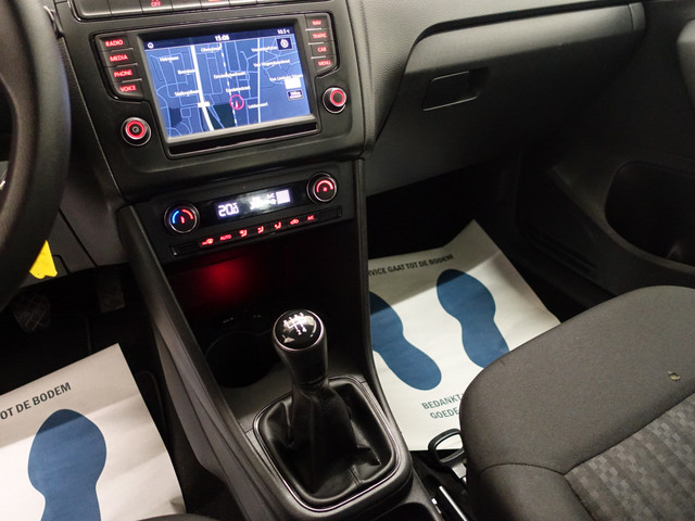 Volkswagen Polo 1.4 TDI Highline Bluemotion - Navi, Clima, Cruise, Dealer onderhouden