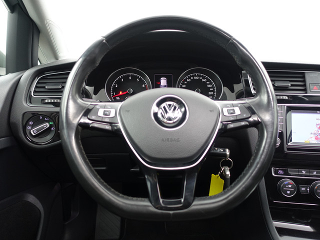 Volkswagen Golf 1.4 TSI ACT Highline+ Panoramadak, Park Assist, Sport Interieur, Cruise, Clima