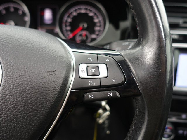 Volkswagen Golf 1.4 TSI ACT Highline+ Panoramadak, Park Assist, Sport Interieur, Cruise, Clima