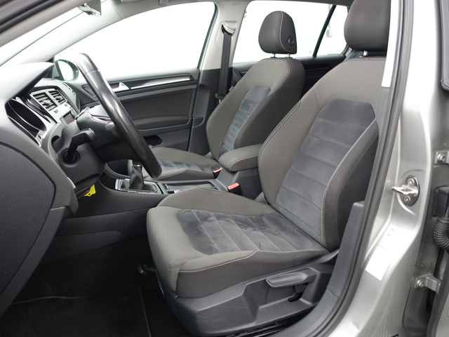 Volkswagen Golf 1.4 TSI ACT Highline+ Panoramadak, Park Assist, Sport Interieur, Cruise, Clima