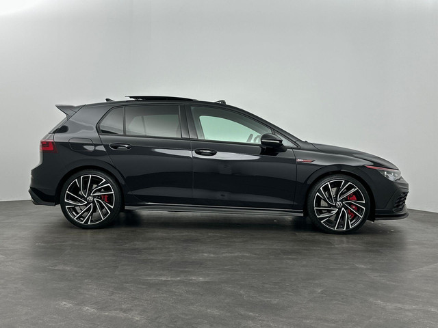 volkswagen-golf-2.0-tsi-gti-clubsport-iq-lights-acc-btw-panorama