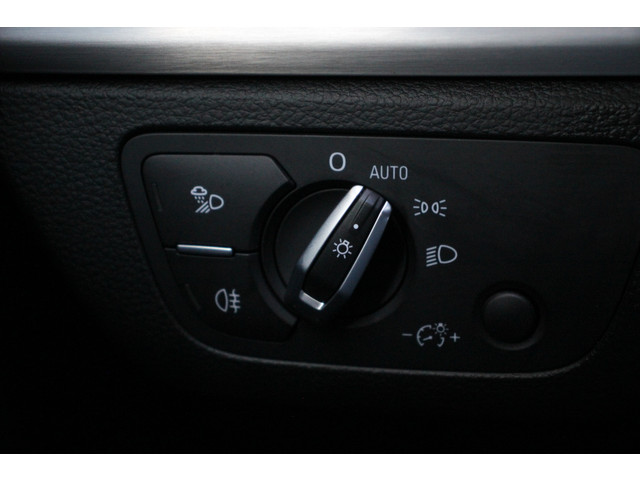 Audi Q5 50 TFSI e S edition Competition | PHEV | VC | Sfeerverlichting | Trekhaak | 20'' | ACC