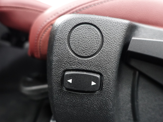 BMW 3 Serie 320e M Performance Aut- Harman Kardon, CarPlay, Keyless, Standkachel, Xenon Led, Sport Leder Interieur