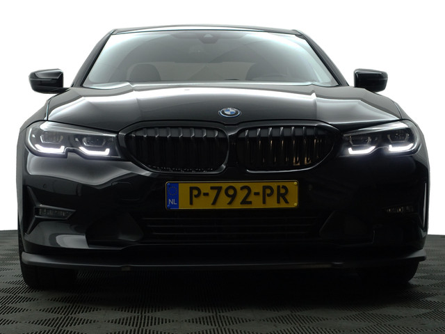 BMW 3 Serie 320e M Performance Aut- Harman Kardon, CarPlay, Keyless, Standkachel, Xenon Led, Sport Leder Interieur