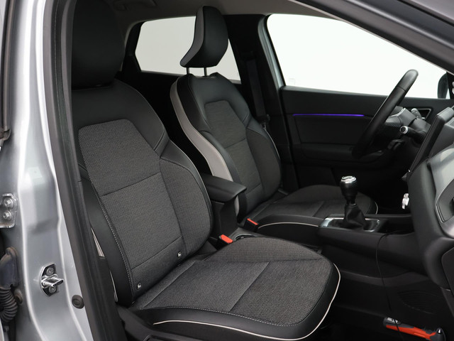 Renault Captur 1.0 TCe 100 PK INTENS + APPLE CARPLAY   SFEERVERLICHTING   TREKHAAK