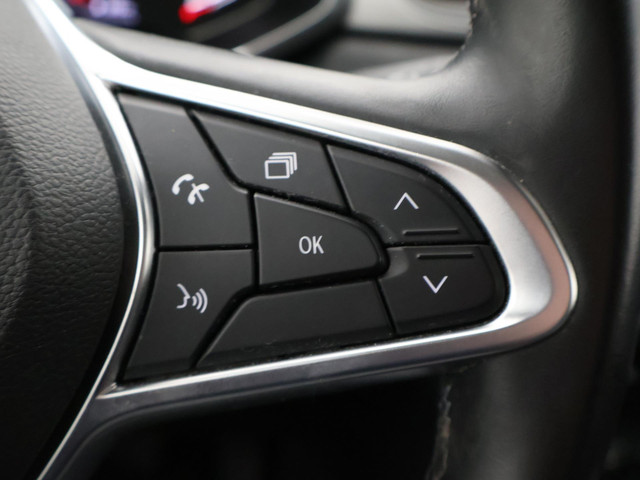 Renault Captur 1.0 TCe 100 PK INTENS + APPLE CARPLAY   SFEERVERLICHTING   TREKHAAK