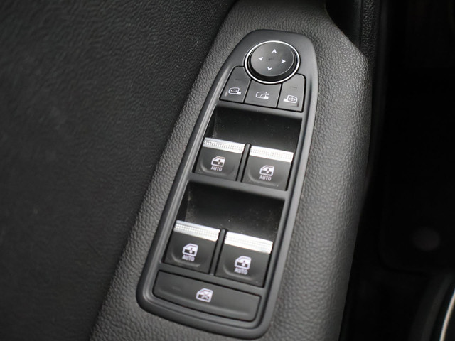 Renault Captur 1.0 TCe 100 PK INTENS + APPLE CARPLAY   SFEERVERLICHTING   TREKHAAK