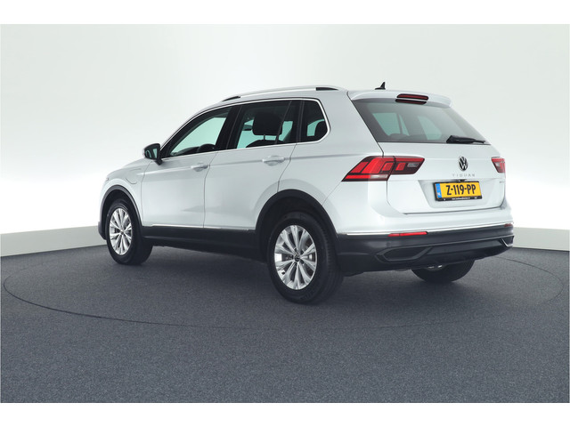 Volkswagen Tiguan 1.4 TSI 245pk eHybrid Trekhaak Keyless Camera Virtual Cockpit Navigatie
