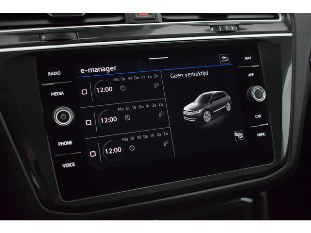 Volkswagen Tiguan 1.4 TSI 245pk eHybrid Trekhaak Keyless Camera Virtual Cockpit Navigatie