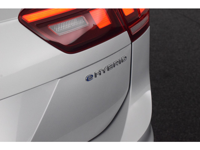 Volkswagen Tiguan 1.4 TSI 245pk eHybrid Trekhaak Keyless Camera Virtual Cockpit Navigatie