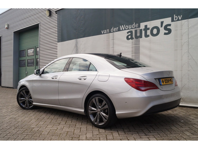 Mercedes-Benz CLA 180 Ambition -LEER-NAVI-PDC-XENON-CRUISE-