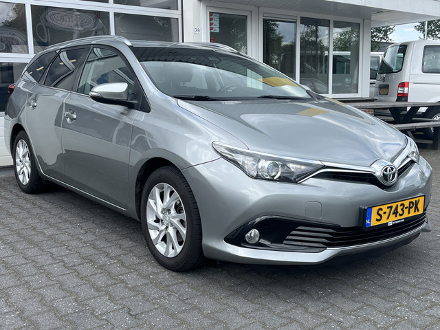 toyota-auris-touring-sports-1.2t-energy-plus-automaat-climate-control-cruise-control-trekhaak