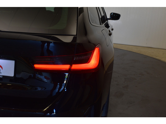 BMW 3 Serie 330e PHEV | M Sport | Elek trekhaak | Garantie | 19 |