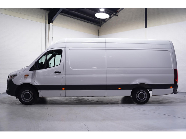 mercedes-benz-sprinter-315-cdi-150-pk-l3h2-navi--bpm-vrij--360-camera-pdc-v-a--cruise-control--apple-carplay--opstap-achter--3-zits