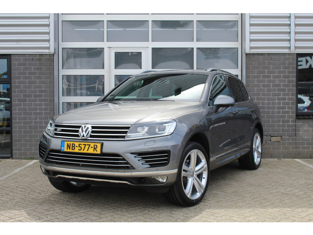 volkswagen-touareg-3.0-tdi-r-line---panoramadak---dynaudio---360-camera
