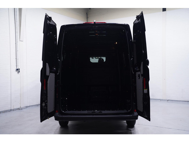 Volkswagen Crafter 2.0 TDI 177 pk DSG Aut. L4H3 Navi, Camera LED Koplampen, Geveerde Stoel, Lane Assist, PDC V+A, 3-Zits, Nieuw