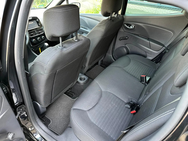 Renault Clio 0.9 TCe Limited   Ketting is vervangen