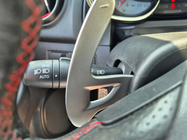 Renault Clio 1.6 Turbo R.S. Trophy NL NAP