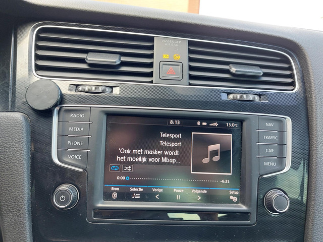 Volkswagen Golf 1.4 TSI GTE Connected Series | Trekhaak | NL auto