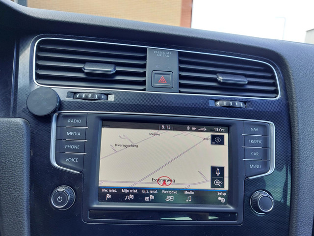 Volkswagen Golf 1.4 TSI GTE Connected Series | Trekhaak | NL auto