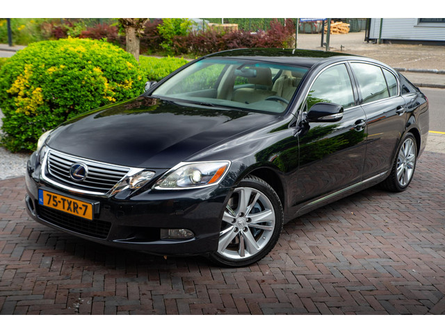lexus-gs-450h-executive-leer-camera