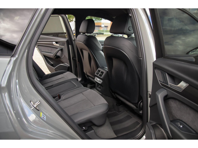 Audi Q5 55 TFSI e Quattro Competition Pro Line S S-Line 367pk Automaat! NIEUW MODEL|1e Eig|Dealer|Virtual Cockpit|HD Matrix LED|22