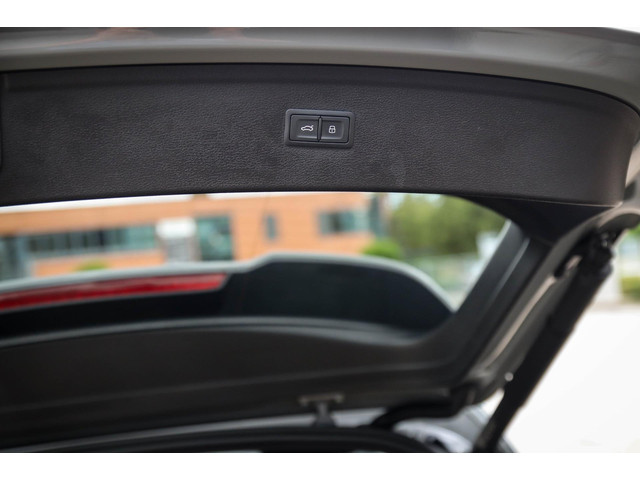 Audi Q5 55 TFSI e Quattro Competition Pro Line S S-Line 367pk Automaat! NIEUW MODEL|1e Eig|Dealer|Virtual Cockpit|HD Matrix LED|22