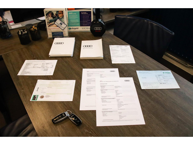 Audi A6 Avant 55 TFSI e Quattro Competition S line Edition 367pk Automaat! Panoramadak|Virtual Cockpit|Leder elektrisch|LED Matrix